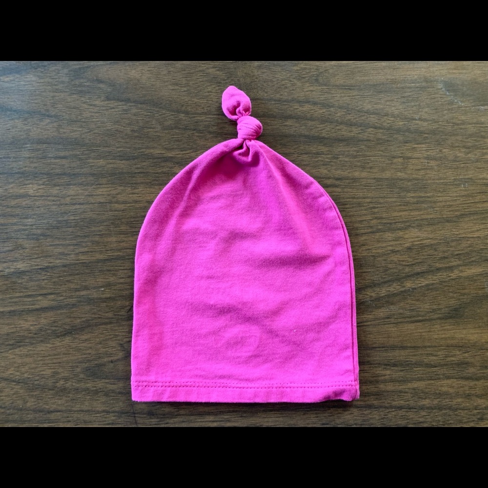 June & January the new baby knotted hat